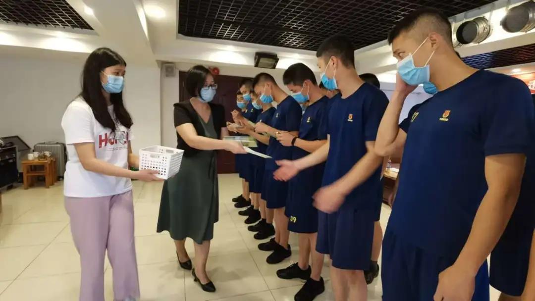 緩解壓力，了解自己 | 文明路消防救援站、流花消防救援站畫出“心”陽(yáng)光