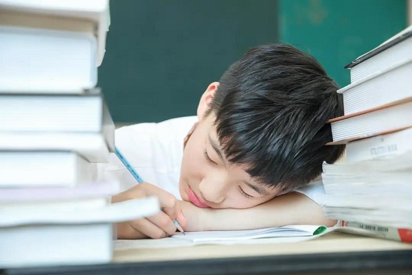厭學(xué)癥怎么辦,厭學(xué)的孩子如何溝通交流