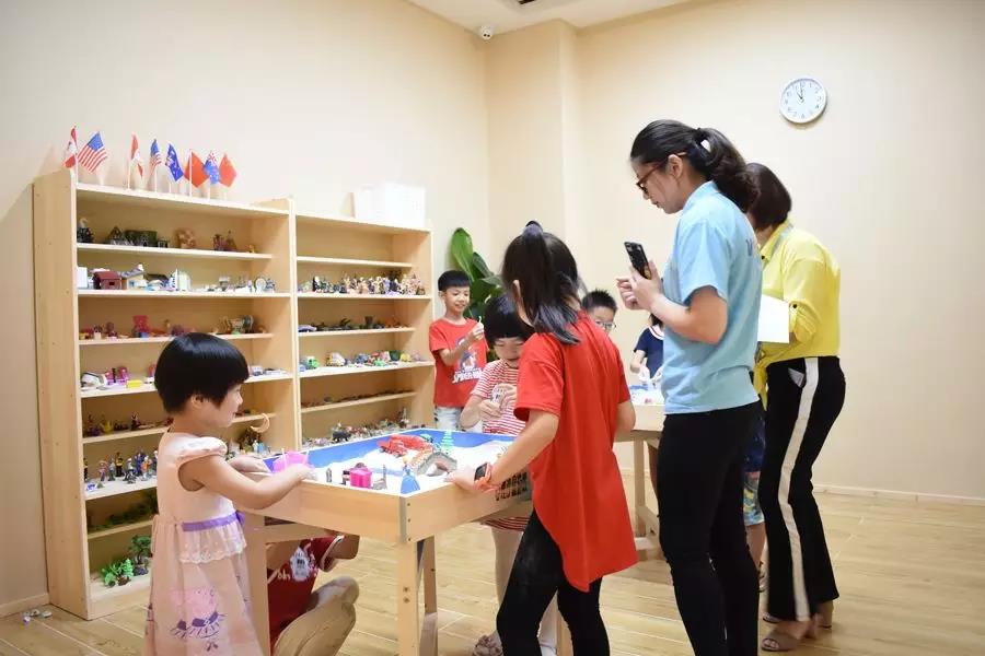 沙盤游戲是如何達(dá)到療愈效果的？