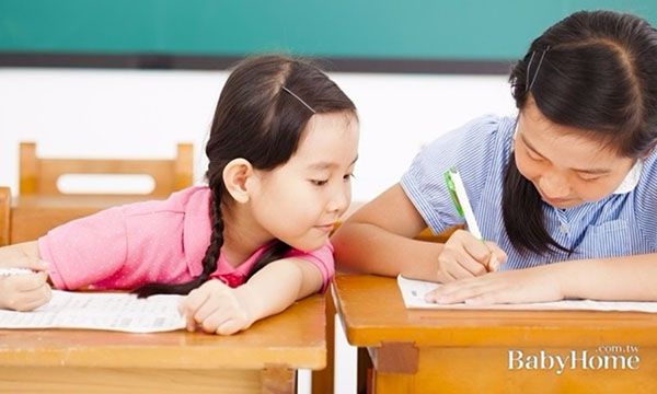【親子教育】當(dāng)發(fā)現(xiàn)孩子作弊時(shí)，該怎么辦？
